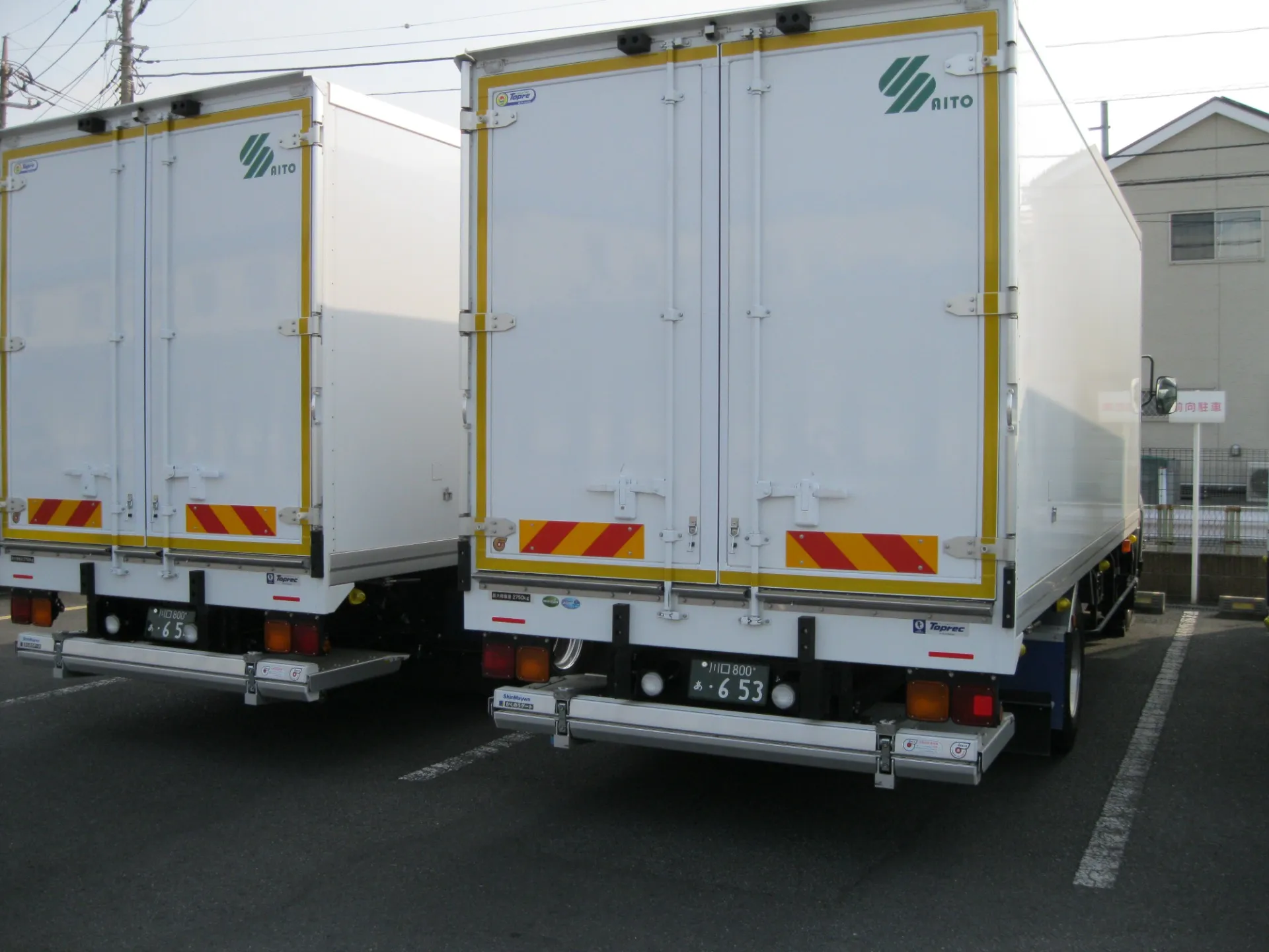 夜間 ドラックストア店舗配送(4tゲート車)川口営業所